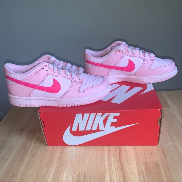 Nike Dunk Low Triple Pink GS Shoes